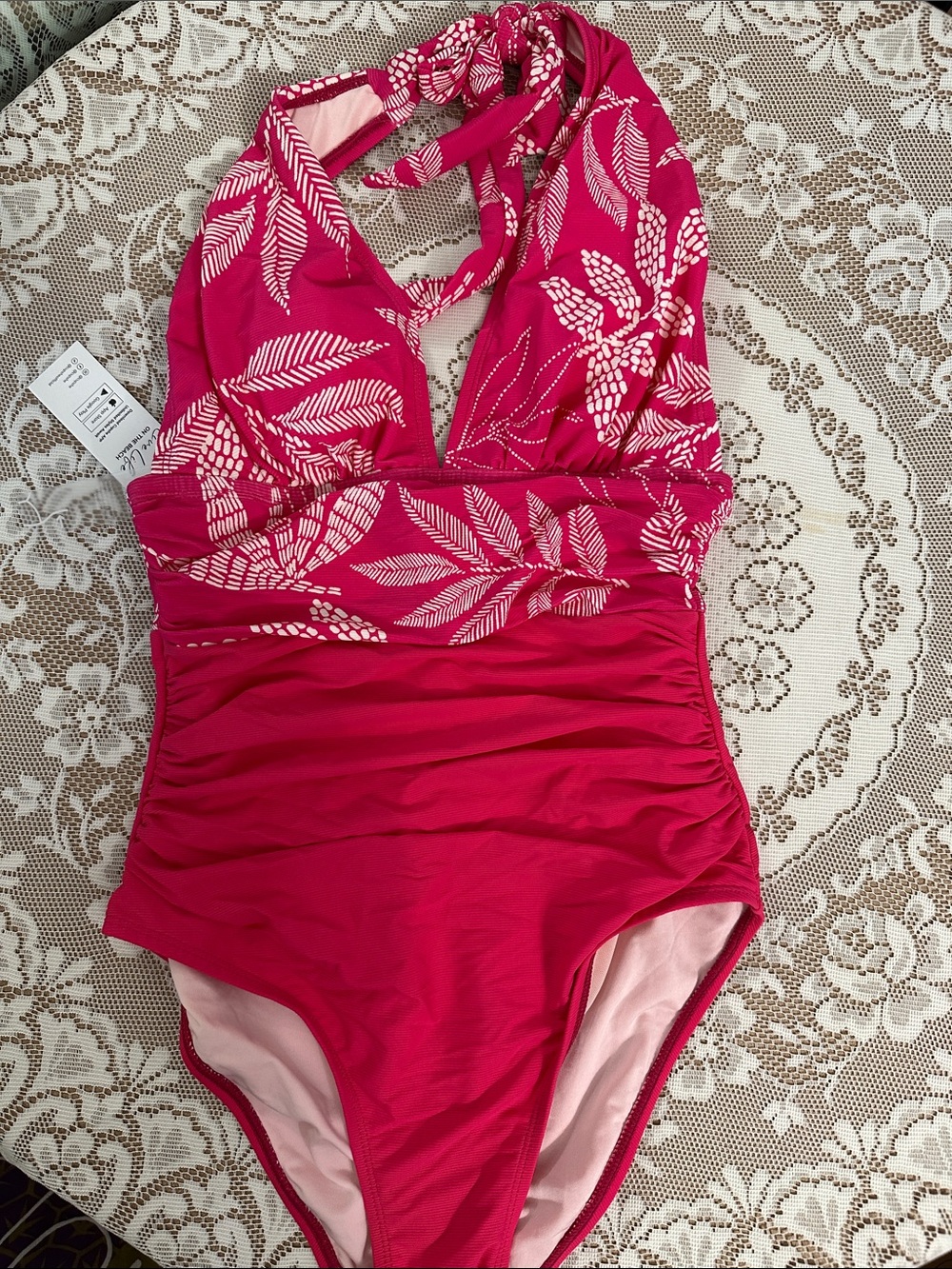 Cupshe Hot Pink Tropical Halter One-Piece Swimsuit